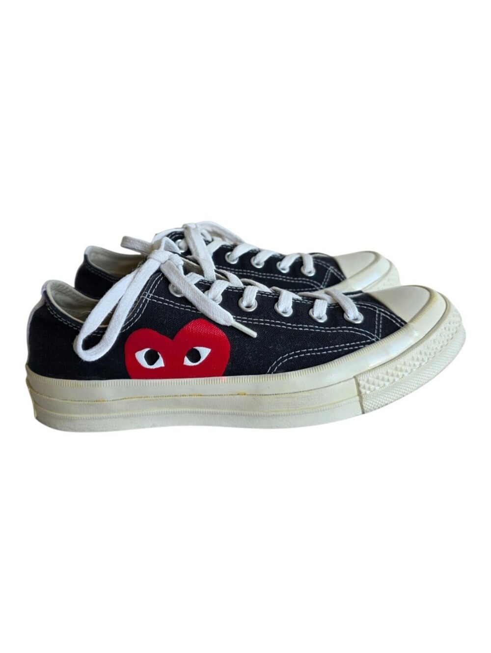 Comme des Garçons PLAY x Converse Low-Top Sneakers - Black/Red Mens 7 Women's 9